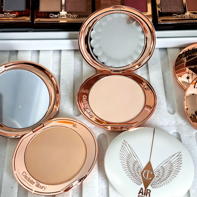 Luxury CT Brand Makeup Set Ski - огляд і ціна Luxury Brands Of Skincare